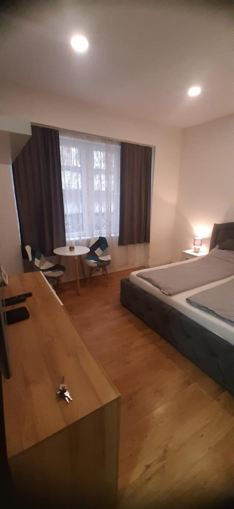 Em Apartment